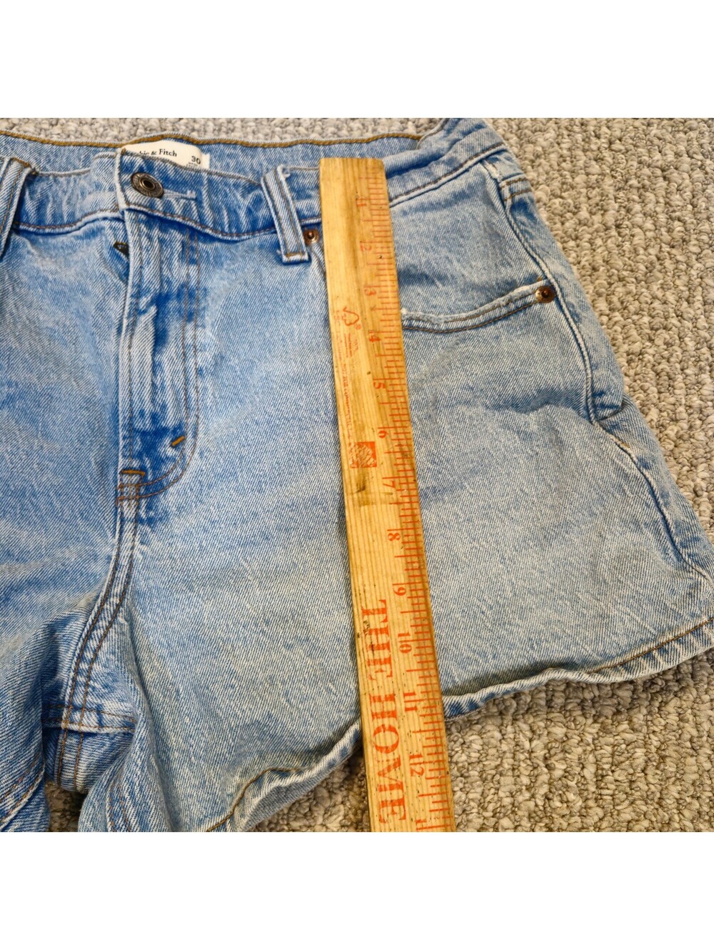Abercrombie & Fitch The A-Line Mid Rise Denim Shorts Size 30 - Picture 3 of 8
